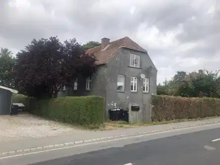 apartment Stor 2-værelses lejlighed i 3-familiehus i Kirkeby