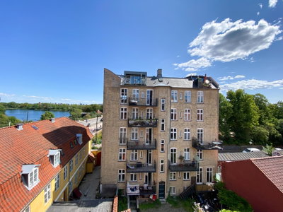 Furnished one-room apartment on Christianshavn with balcony - Torvegade, København K - 2
