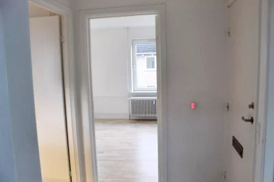 Bright 2-bedroom apartment of 64 m2 with a modern white kitchen and a dishwasher - Digmannsvej, Nørresundby - 1