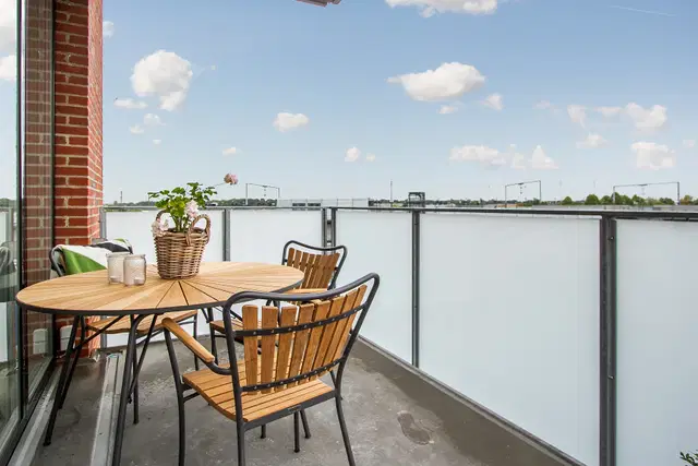 apartment Lyse, højloftede lejeboliger i grønne omgivelser