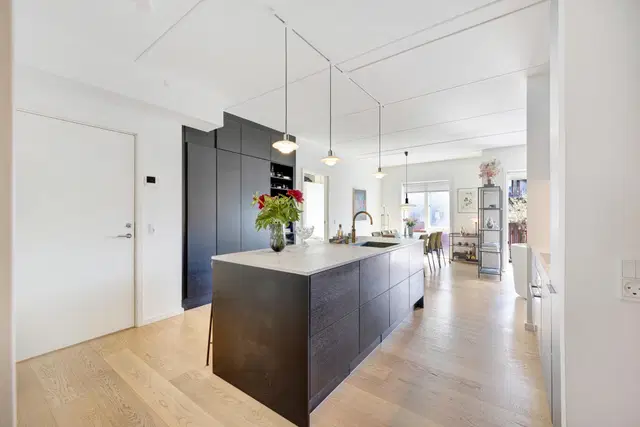 apartment Lys 4-værelses lejlighed med altan i Nordhavn