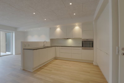 Bright four-room apartment with balcony in the center - Torvegade, Esbjerg - 1