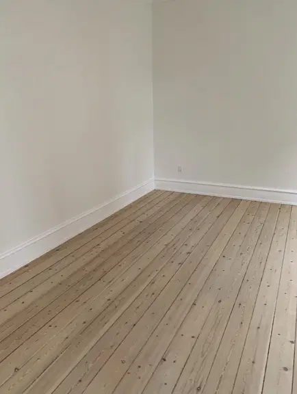 apartment Velholdt 4-værelses lejlighed med p-plads