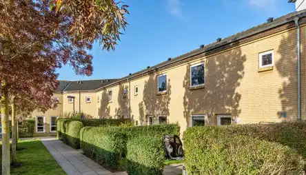 townhouse 4-værelses Rækkehus i Rolige Omgivelser i Odense NØ