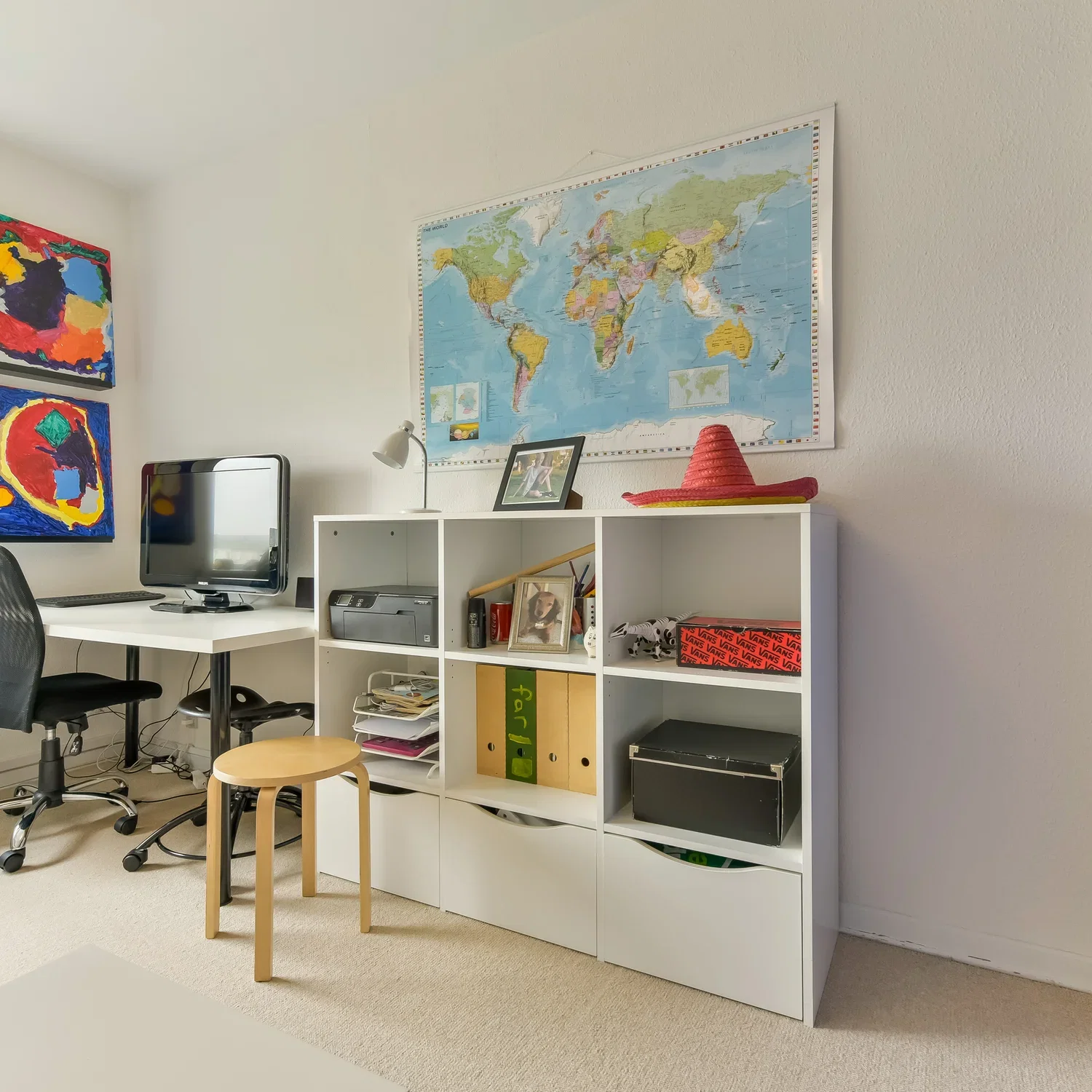 Visual presentation of the listing