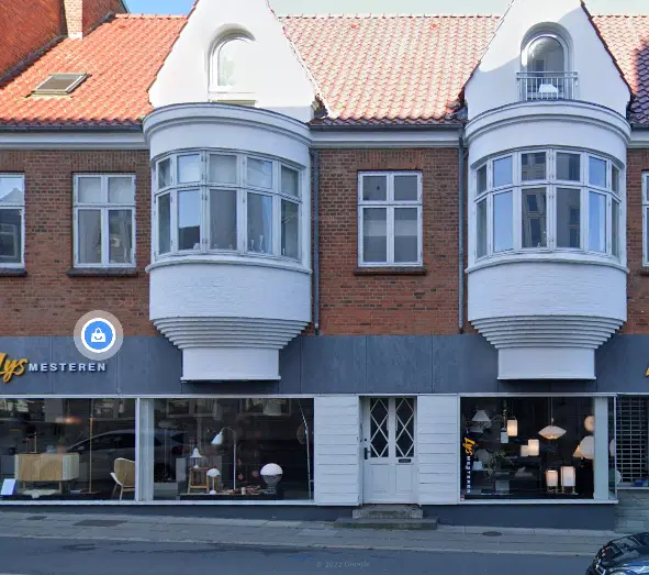 apartment Hyggelig renoveret lejlighed i ældre ejendom
