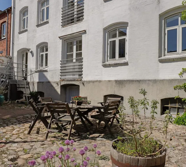 apartment Skøn 4-værelses i midtbyen