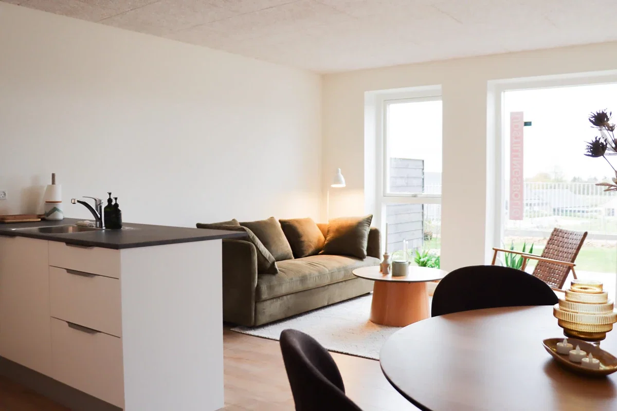 townhouse Rækkehus med moderne faciliteter og hyggelig terrasse