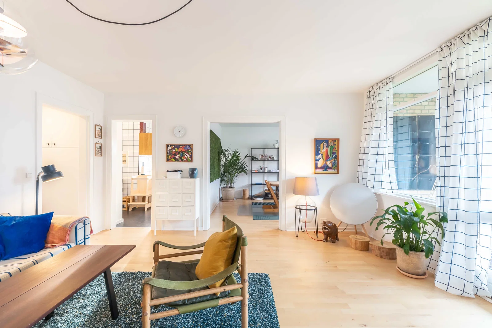apartment Lys 4-værelses lejlighed med altan i Dyssegård