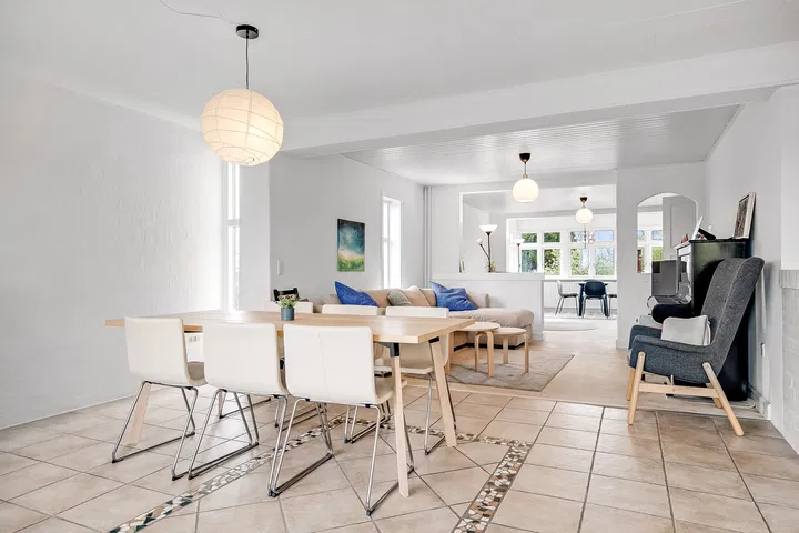 Spacious home with 6 rooms and a garden in Kolding - Dyrehavevej, Kolding - 4