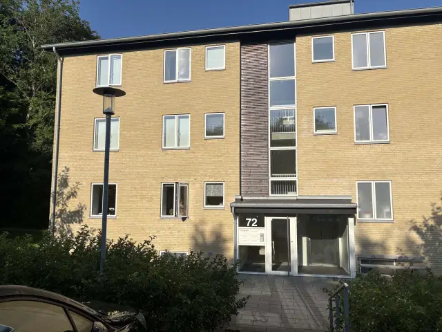 apartment Nyistandsat lejlighed med elevator og stor altan