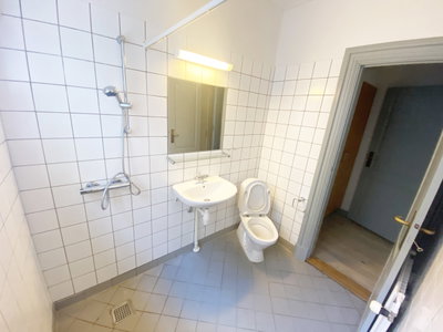 Stor 2-værelses lejlighed i Haderslevs gamle bydel - Slotsgade, Haderslev - 4