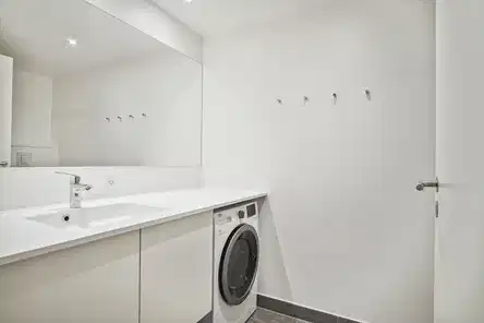 apartment 3-værelses lejlighed med gode faciliteter