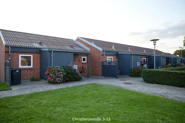 townhouse Terraced houses in Hou and Ulsted close to nature and shops