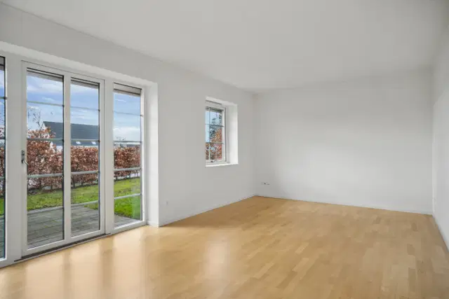 apartment 4 værelses lejebolig