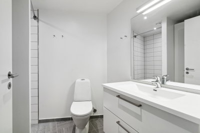 Lækker 2-værelses - perfekt placeret i Odense C - Munkemøllestræde, Odense C - 2