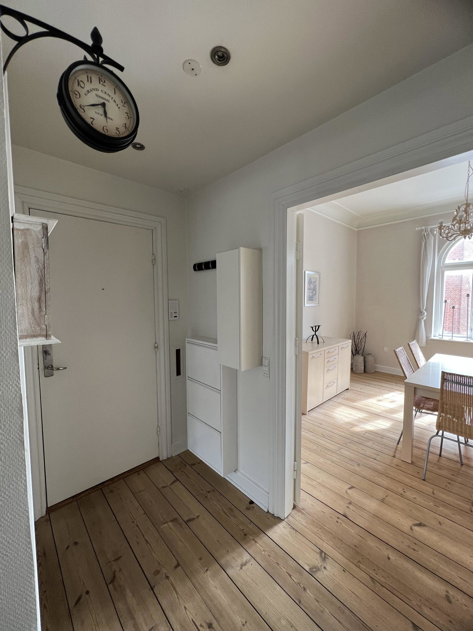 apartment Møbleret 88 m² lejlighed med sydvendt altan
