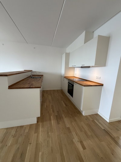 Bright 5-room apartment on the 6th floor with balcony - Margretheholmsvej, København K - 4