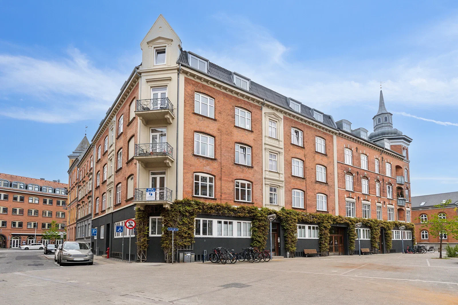 apartment Totalrenoveret 3-værelses tæt på Louise Plads
