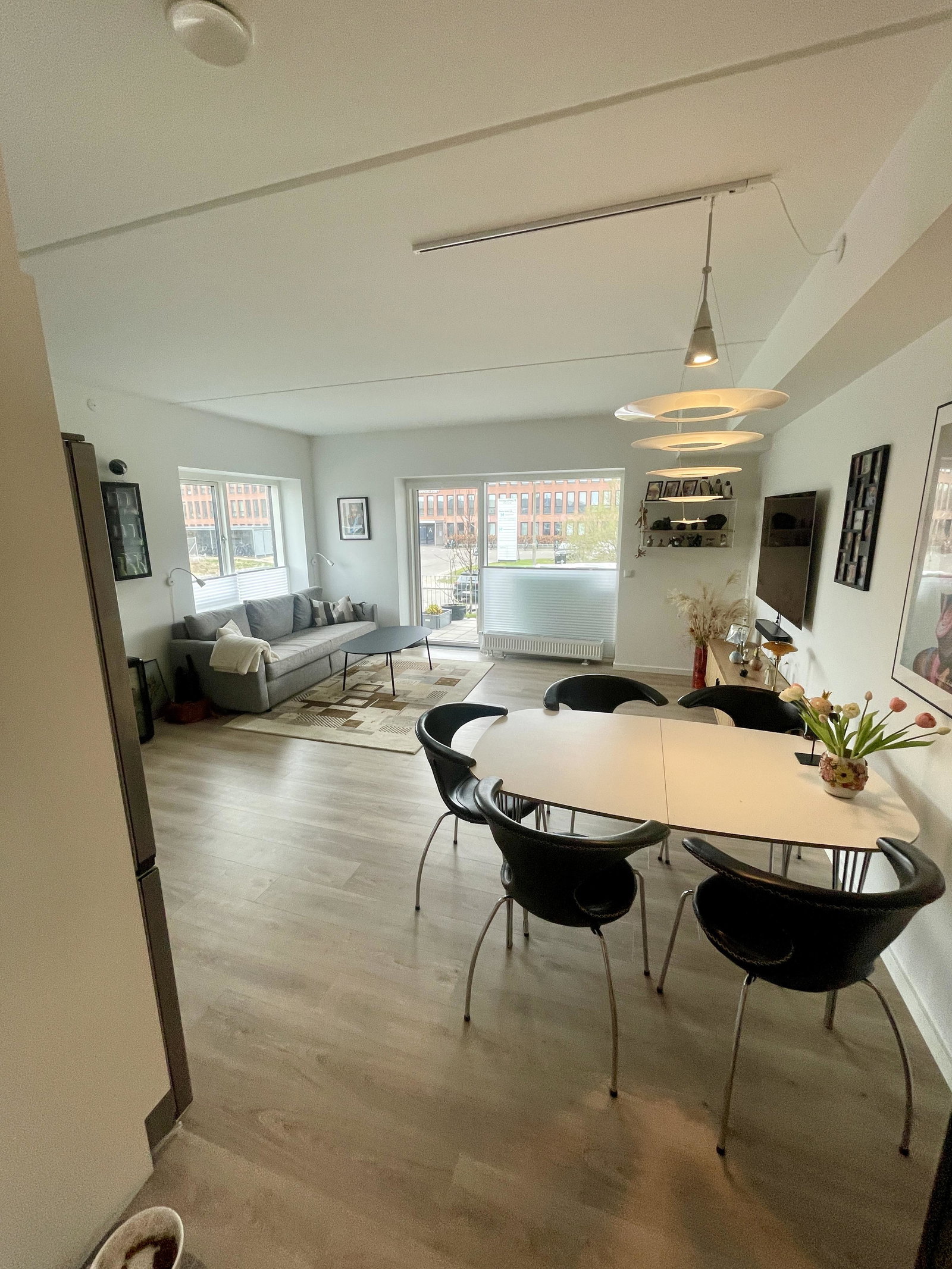 apartment Stor 3-værelses lejlighed med stor altan, 82 m²
