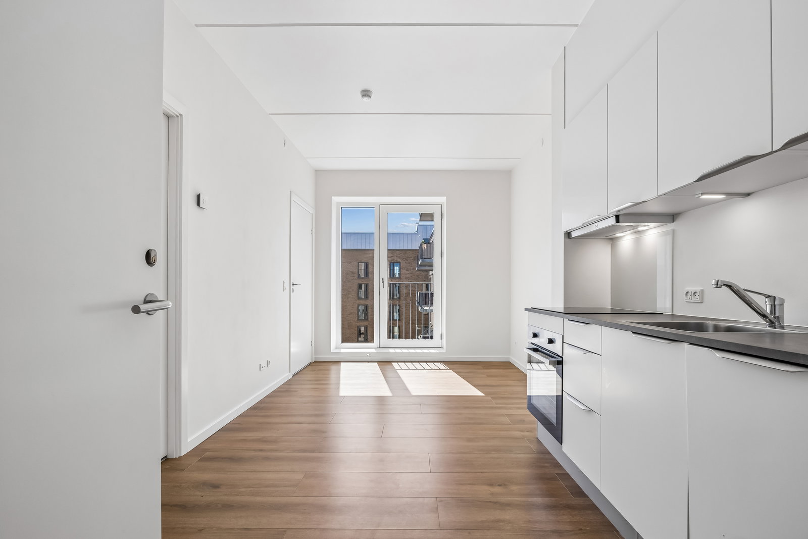 apartment BRIGHT AND ATTRACTIVE APARTMENTS WITH CENTRAL LOCATION