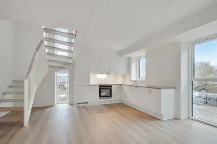 townhouse 5-værelses rækkehus med privat terrasse