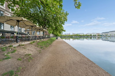 Exclusive furnished penthouse with private rooftop terrace and panoramic views of Copenhagen for rent for 6–12 months. - Sortedam Dossering, København Ø - 4