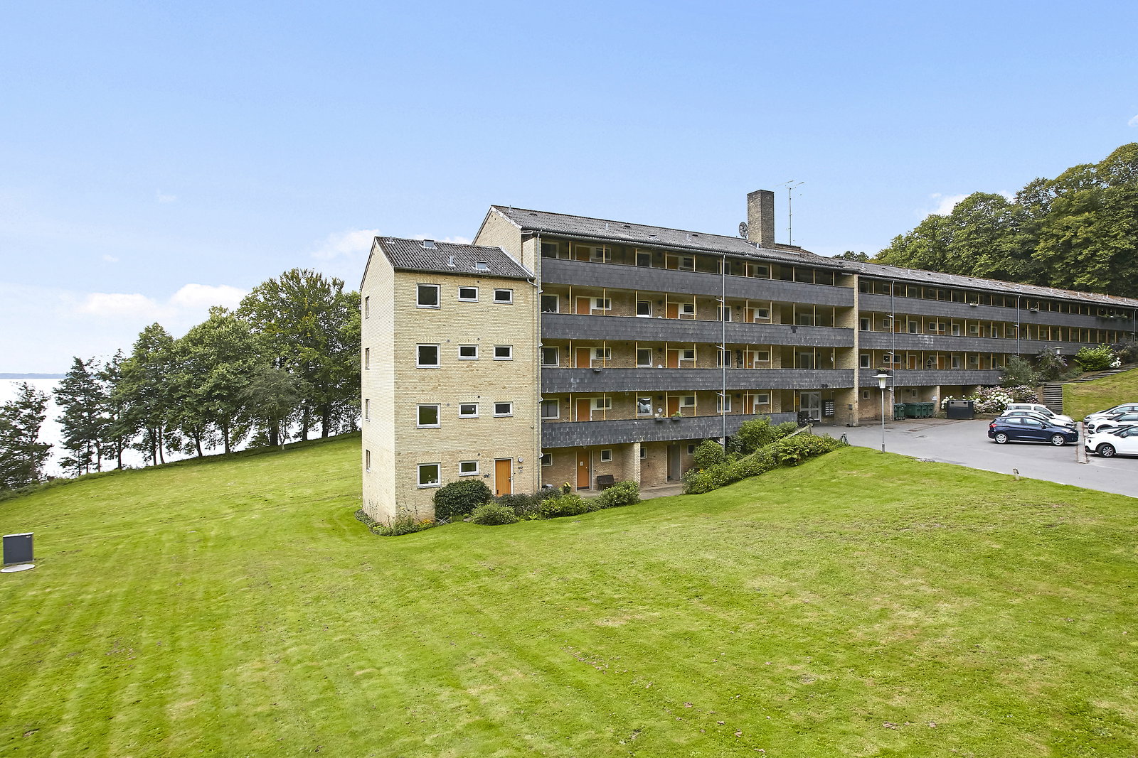 apartment 2 værelses lejlighed på 69m2