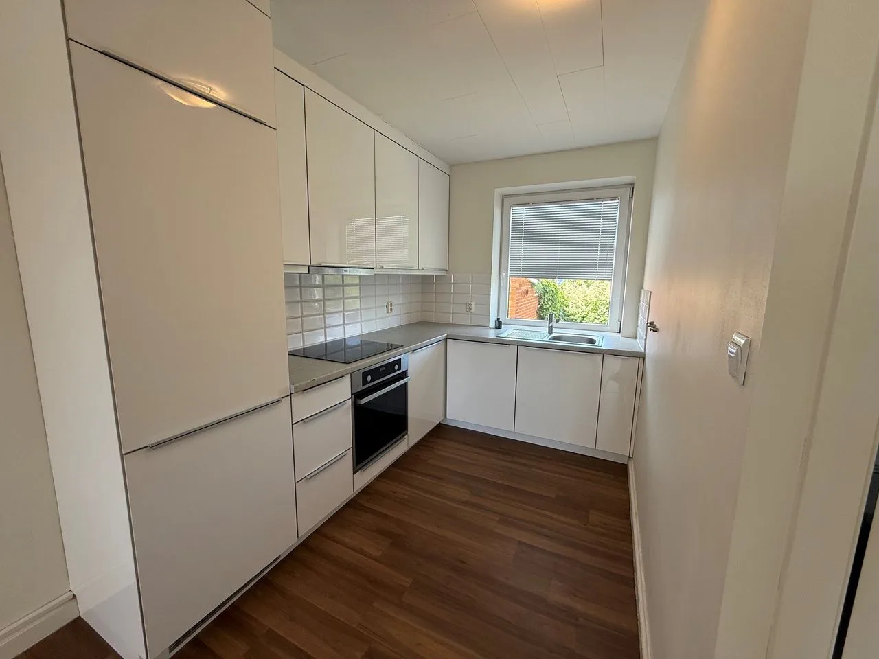 apartment Attractive 3-room ground-floor apartment