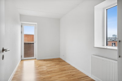 Modern and bright apartment - Østergade, Odense C - 2