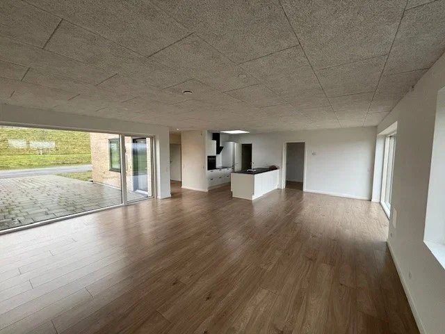 townhouse 4-værelses rækkehus med terrasse og privat parkering