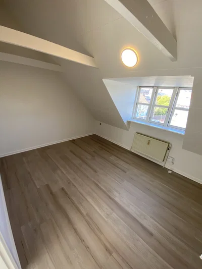 Bright 1-room apartment of 28 m2 with a nice kitchen and parking – pets allowed - Danmarksgade, Hjørring - 1