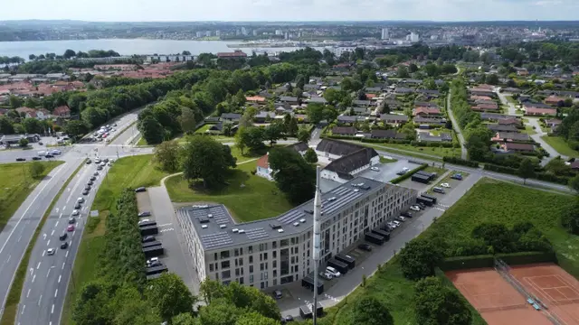 apartment Lys 2-værelses lejlighed med terrasse, 70 m²