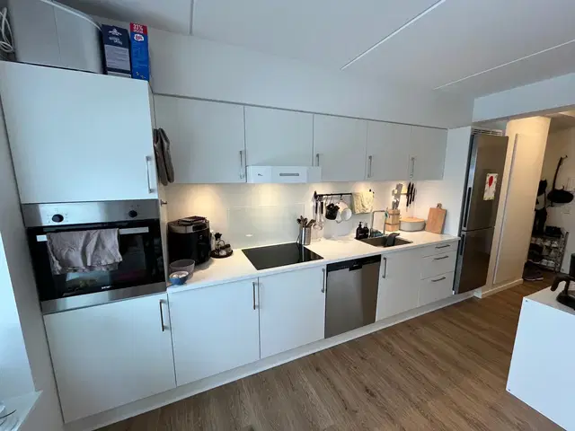 apartment Lys 2-værelses lejlighed med altan og udsigt
