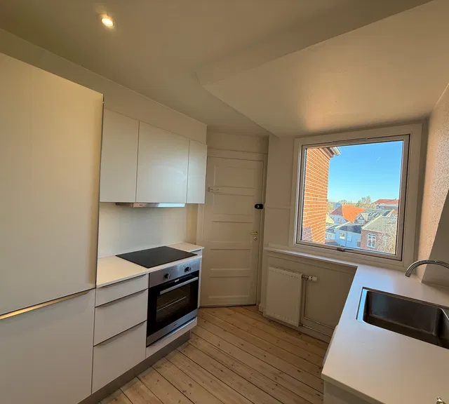 apartment Renoveret 2-vær. på Guldbergsvej