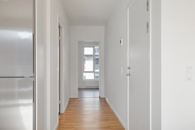 Bright two-room apartment with a large south-facing balcony - Richard Mortensens Vej, København S - 2