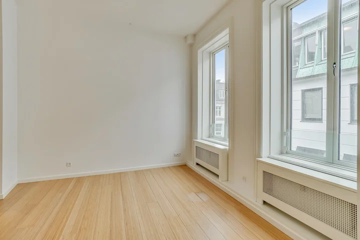 Renovated City Apartment in the Center with a Modern Kitchen - Nygade, København K - 0