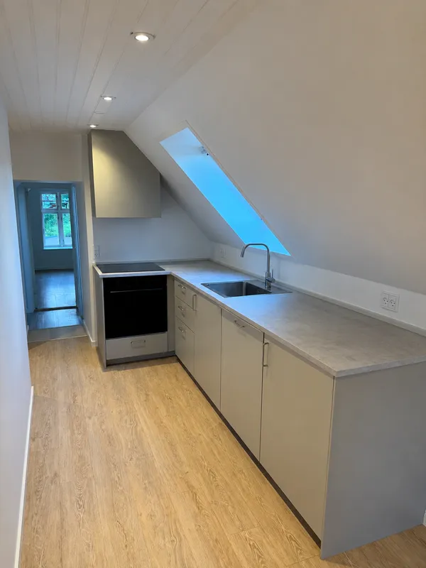 apartment Nyrenoverede 3-værelses lejlighed på 1. sal i Jels.
