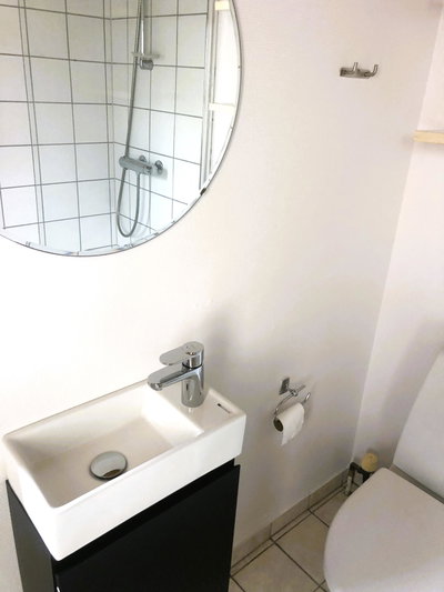 Newly renovated apartment with its own entrance and a new kitchen - Niels Mørchs Gade, Frederikshavn - 4