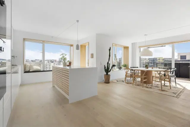 apartment Spacious Two-Storey Home with Large Sun Terrace