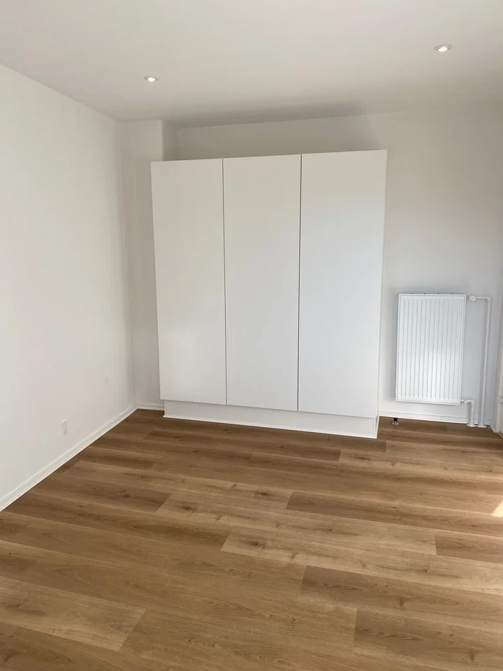 Renoveret 2-værelses med altan og moderne faciliteter - Ryesgade, Aalborg - 2