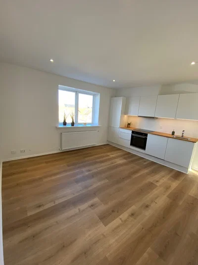 Renovated 2-Room Apartment with Balcony and Modern Amenities - Ryesgade, Aalborg - 4