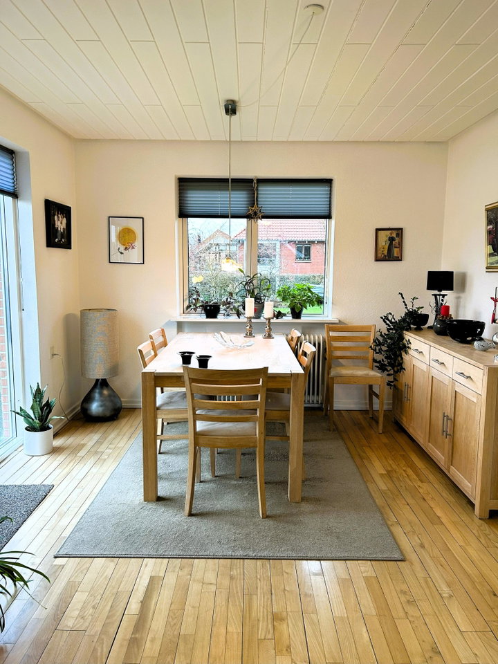 Charmerende hus med have og terrasse - Solvænget, Herning - 1