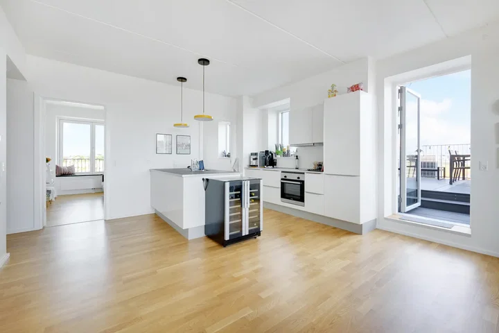 4-værelses lejlighed med altan og stor tagterrasse i Aalborg C - Strandvejen, Aalborg - 0