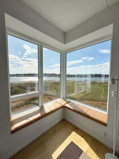 Penthouse med 40 m2 tagterrasse og udsigt over vandet og Aalborg – 4-værelses på 132 m2 med elevator og mulighed for parkering - Stigsborg Parkvej, Nørresundby - 1