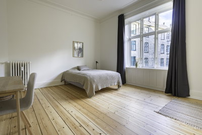 Møbleret enkeltværelse på Østerbro med stor altan - Classensgade, København Ø - 1