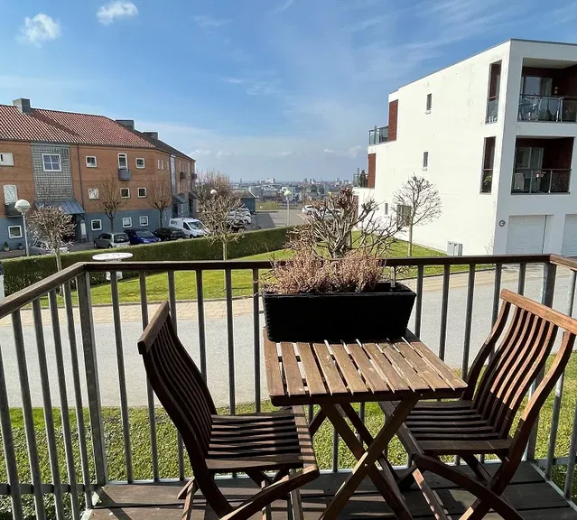 apartment Bright Two-Room Apartment with Balcony and Modern Amenities
