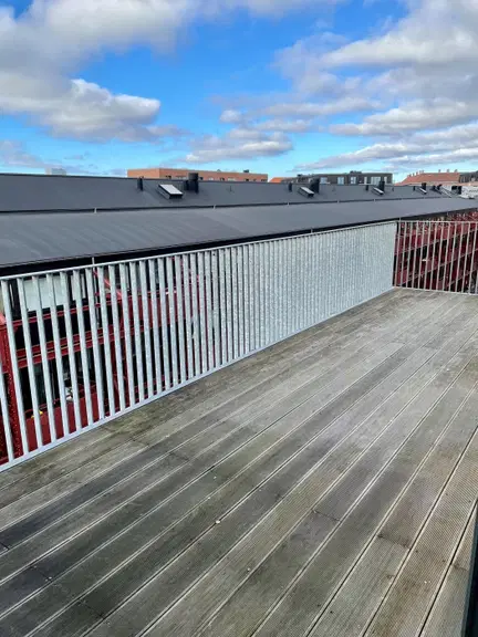 apartment Lys 3-værelses bolig med egen altan