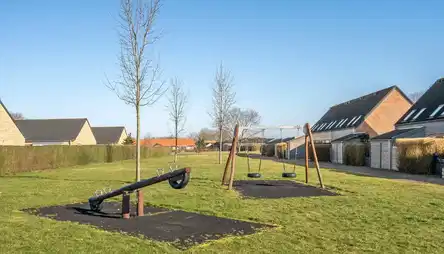 townhouse Familievenligt rækkehus i to plan i Odense NØ