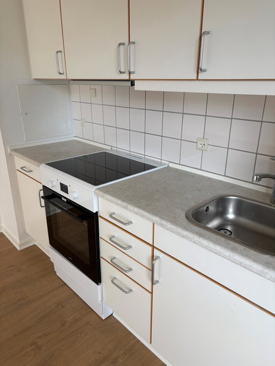 Lys 2-værelses taglejlighed med nye gulve - Houmannsgade, Horsens - 3